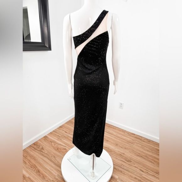 Alice + Olivia Mercedes One-Shoulder Dress size 2 - Picture 11 of 13